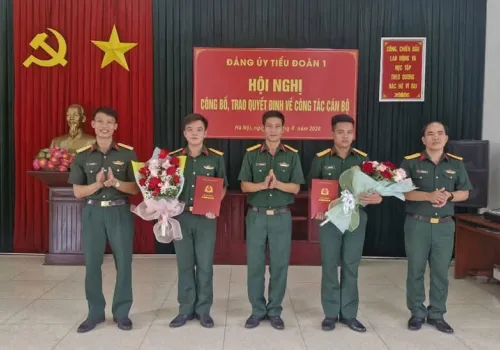 Tiểu đoàn 1 tổ chức Hội nghị công bố, trao quyết định công tác cán bộ