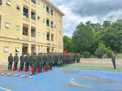 TIỂU ĐOÀN 1 VÀ TIỂU ĐOÀN 4 TỔ CHỨC LUYỆN TẬP PHƯƠNG ÁN PHÒNG CHỐNG CHÁY NỔ TRONG THỰC HIỆN TRỰC SẴN SÀNG CHIẾN ĐẤU HÈ NĂM 2026