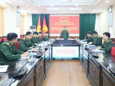TIÊN PHONG PHÁT TRIỂN GIẢNG VIÊN: HỘI ĐỒNG KHOA HỌC HỌC VIỆN HẬU CẦN ĐÁNH GIÁ CẤP CƠ SỞ ĐỀ TÀI CẤP BỘ TỔNG THAM MƯU