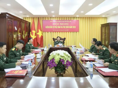 BAN THƯỜNG VỤ ĐẢNG ỦY HỌC VIỆN HẬU CẦN  MẪU MỰC TỰ PHÊ BÌNH VÀ PHÊ BÌNH