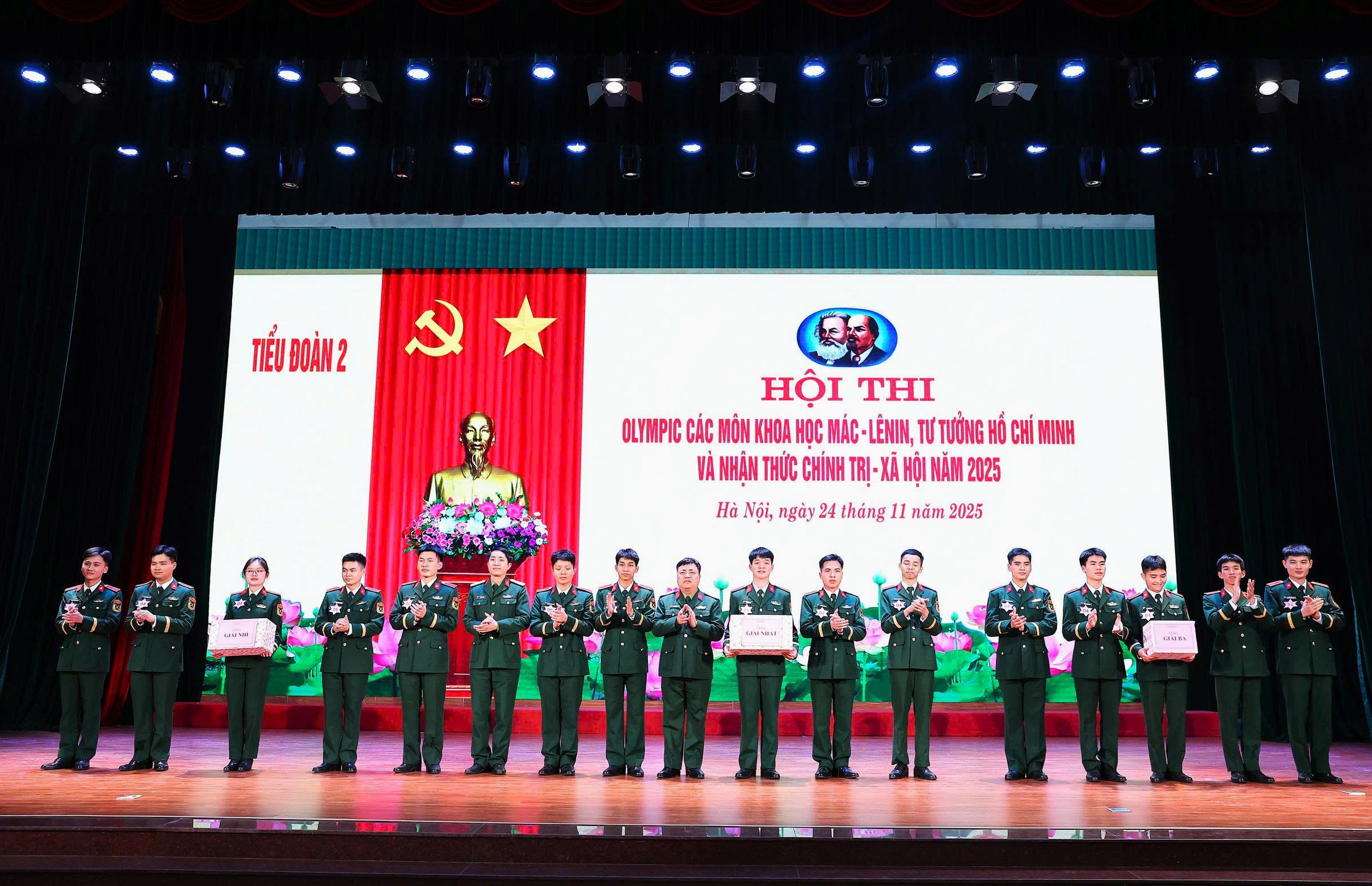 TIỂU ĐOÀN 2 TỔ CHỨC HỘI THI OLYMPIC CÁC MÔN  KHOA HỌC MÁC-LÊNIN, TƯ TƯỞNG HỒ CHÍ MINH VÀ NHẬN THỨC CHÍNH TRỊ - XÃ HỘI NĂM 2025