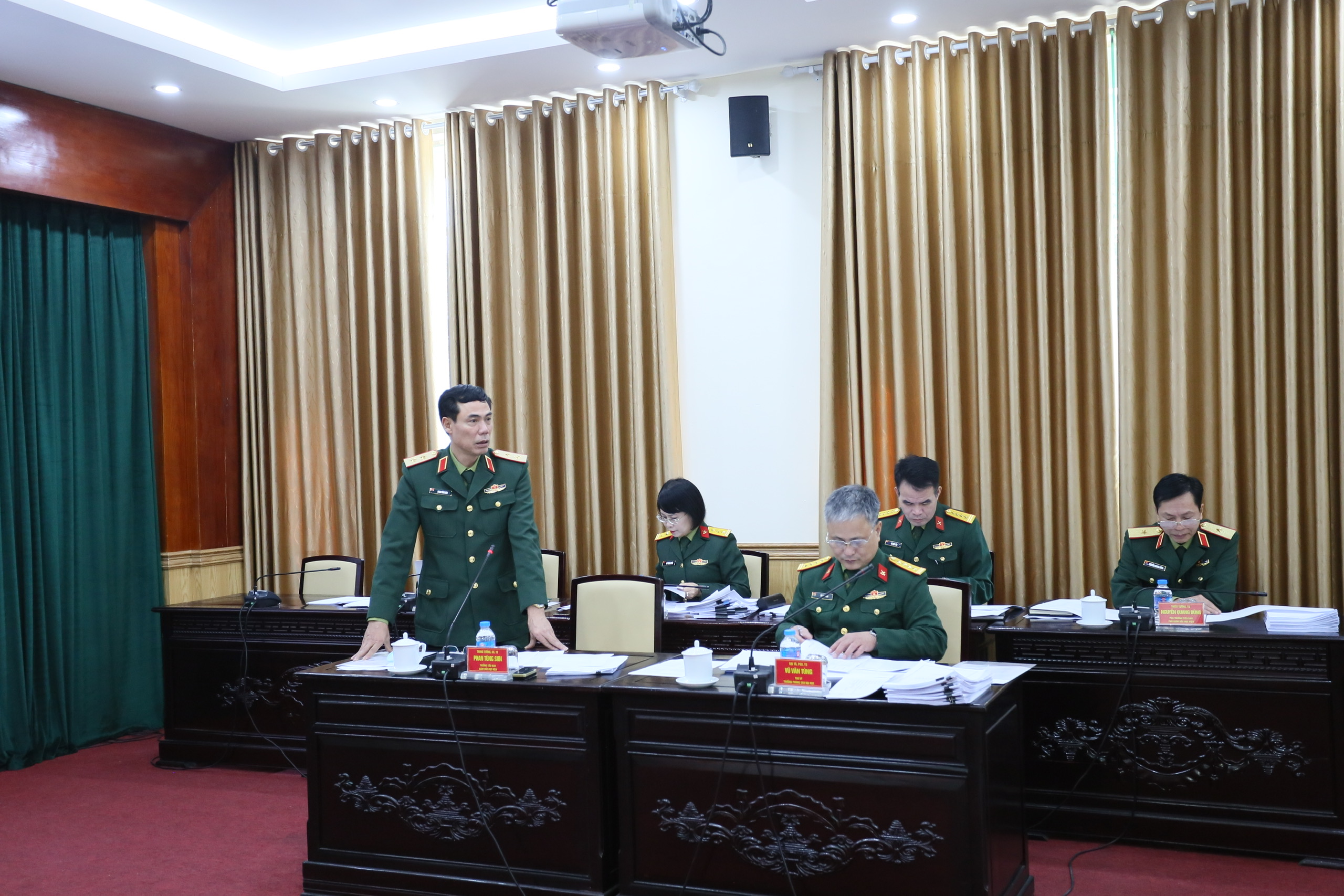 HỌC VIỆN HẬU CẦN NÂNG CAO CHẤT LƯỢNG ĐÀO TẠO ĐỘI NGŨ CHUYÊN GIA HẬU CẦN - TÀI CHÍNH CHO QUÂN ĐỘI VÀ QUỐC GIA