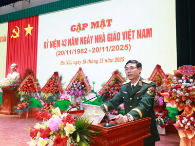NHỮNG BƯỚC CHUYỂN TỪ BỤC GIẢNG