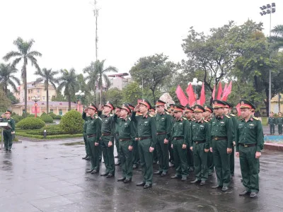 HỌC VIỆN HẬU CẦN DÂNG HƯƠNG TƯỞNG NIỆM CHỦ TỊCH HỒ CHÍ MINH NHÂN KỶ NIỆM 43 NĂM NGÀY NHÀ GIÁO VIỆT NAM 20-11