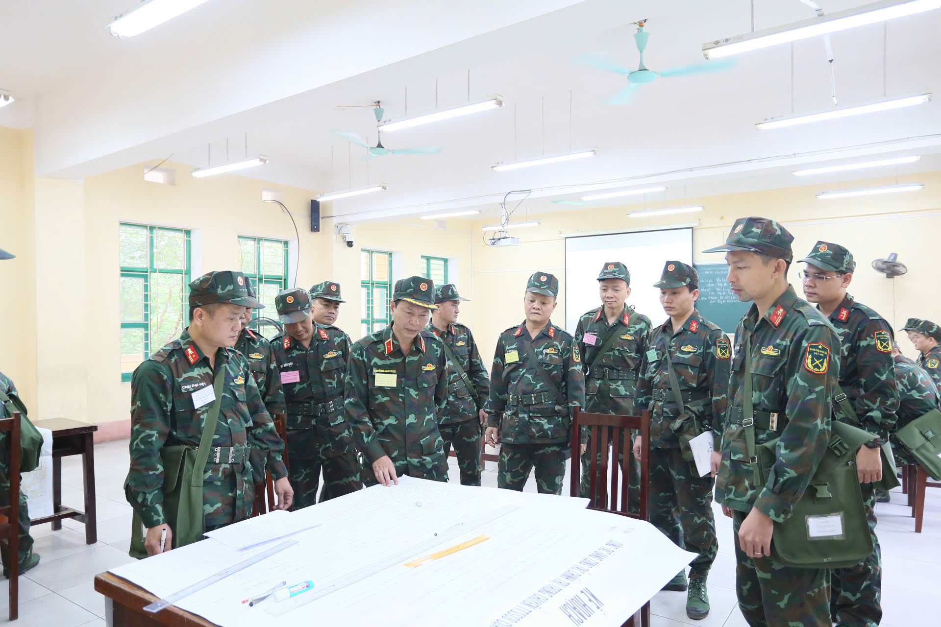 CHỦ ĐỘNG, SÁNG TẠO, QUYẾT TÂM HOÀN THÀNH XUẤT SẮC NHIỆM VỤ DIỄN TẬP H-25C