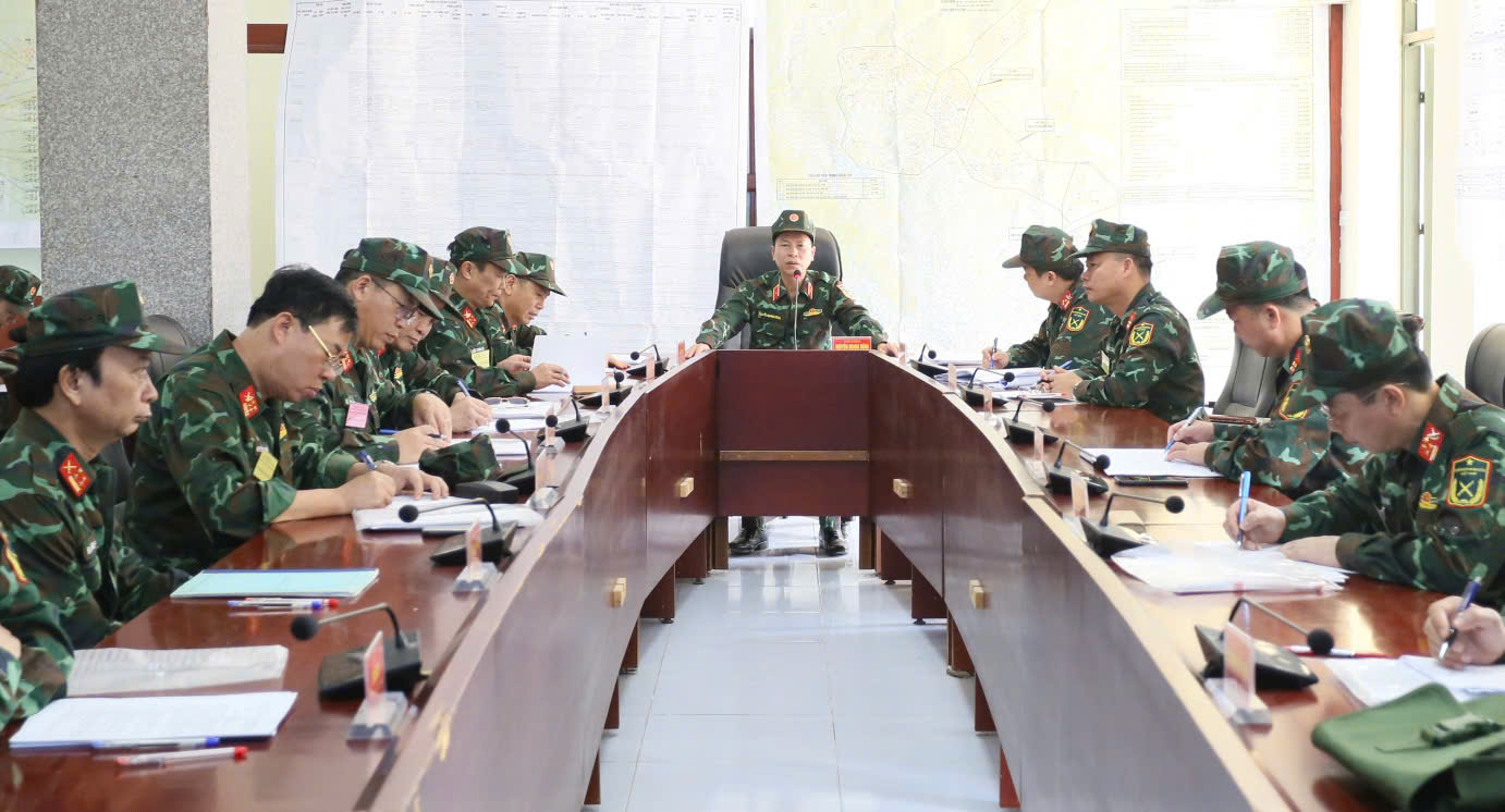 THI ĐUA HOÀN THÀNH XUẤT SẮC NHIỆM VỤ DIỄN TẬP H-25C LẬP THÀNH TÍCH CHÀO MỪNG KỶ NIỆM NGÀY NHÀ GIÁO VIỆT NAM 20/11