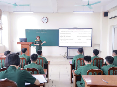 HỌC VIỆN HẬU CẦN TỔ CHỨC GIẢNG RÚT  KINH NGHIỆM VỀ PHƯƠNG PHÁP DẠY HỌC