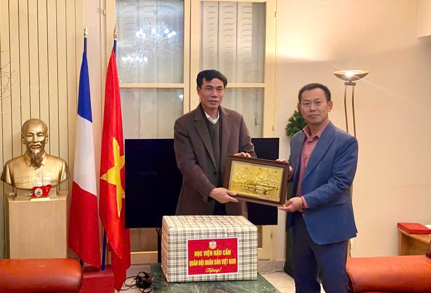 TĂNG CƯỜNG HỢP TÁC QUỐC TẾ TRONG ĐÀO TẠO  CÁN BỘ HẬU CẦN, KỸ THUẬT, TÀI CHÍNH