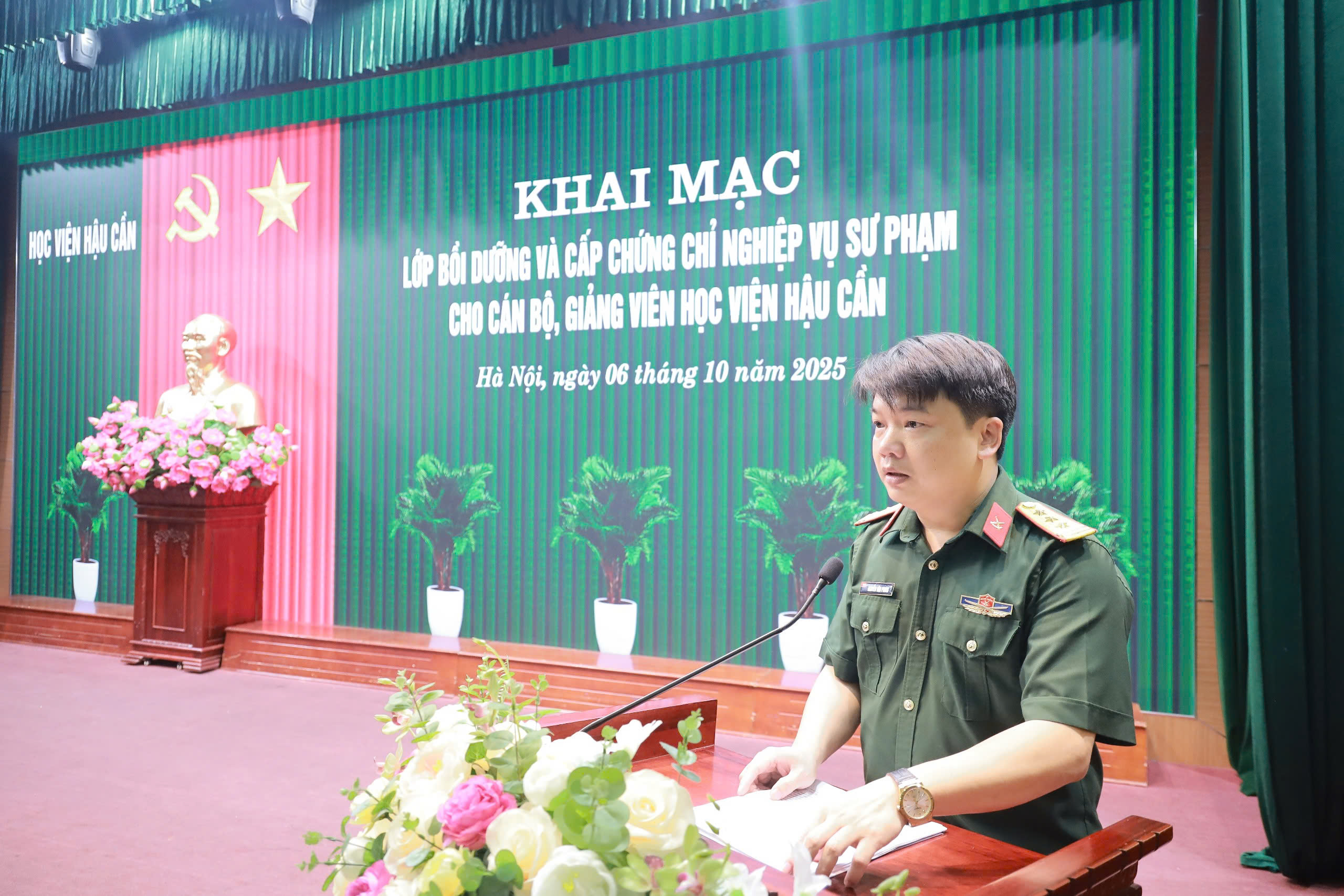 HỌC VIỆN HẬU CẦN ĐỘT PHÁ NÂNG CAO CHẤT LƯỢNG ĐỘI NGŨ  CÁN BỘ, GIẢNG VIÊN ĐÁP ỨNG YÊU CẦU, NHIỆM VỤ TRONG TÌNH HÌNH MỚI