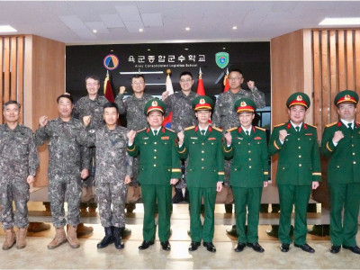 ĐOÀN CÁN BỘ HỌC VIỆN HẬU CẦN THĂM VÀ LÀM VIỆC TẠI HÀN QUỐC