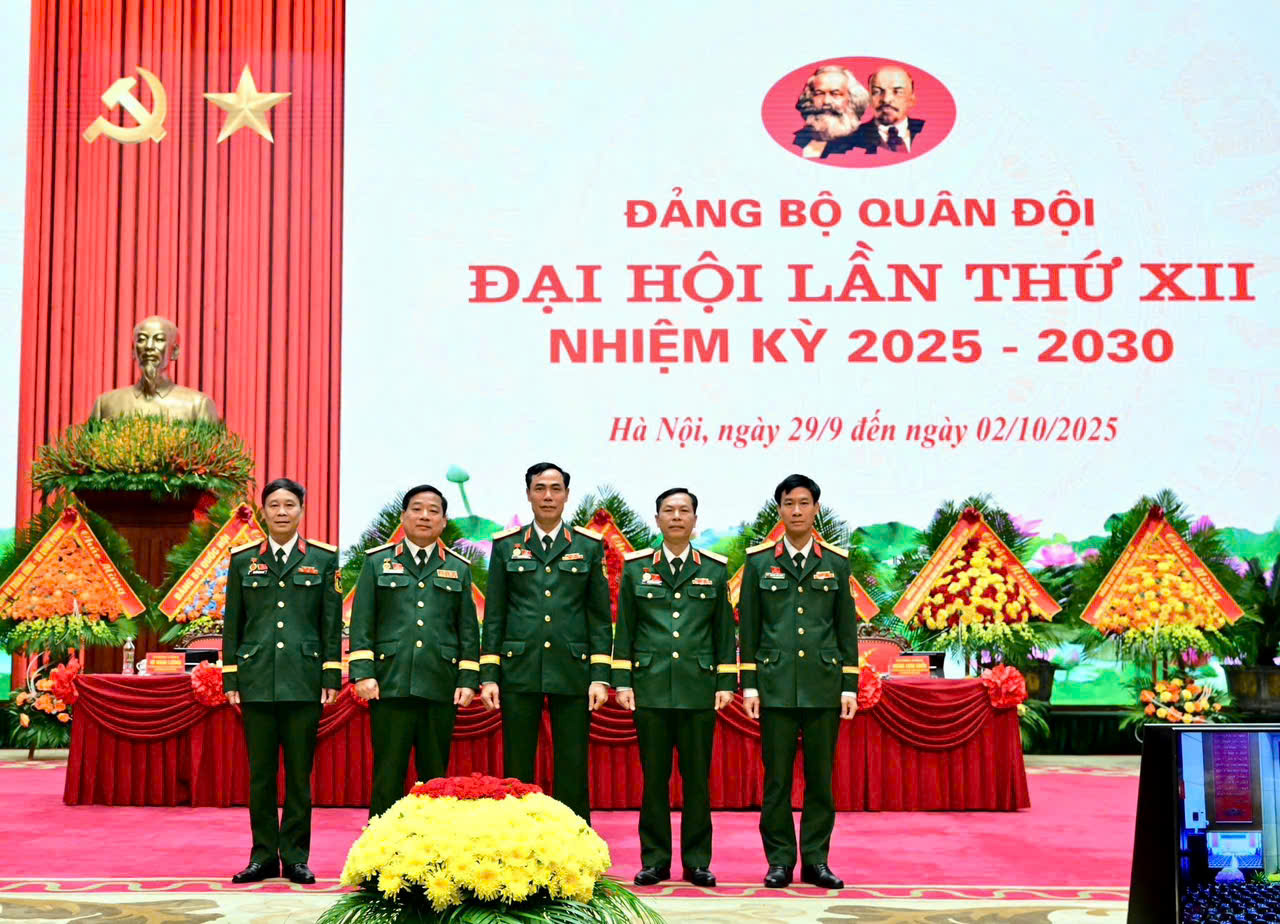 ĐOÀN ĐẠI BIỂU ĐẢNG BỘ HỌC VIỆN HẬU CẦN THAM DỰ ĐẠI HỘI  ĐẠI BIỂU ĐẢNG BỘ QUÂN ĐỘI LẦN THỨ XII, NHIỆM KỲ 2025 - 2030
