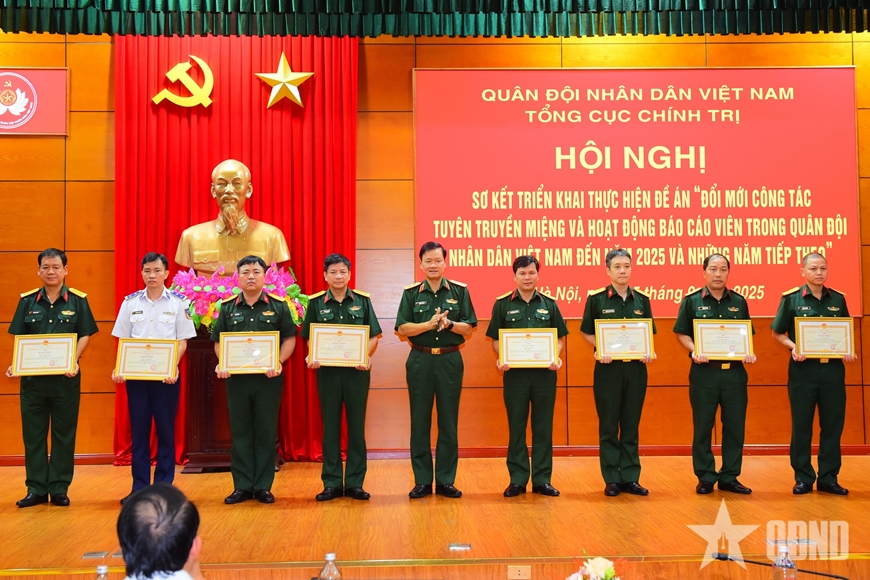 HỌC VIỆN HẬU CẦN THAM GIA HỘI NGHỊ SƠ KẾT ĐỀ ÁN “ĐỔI MỚI CÔNG TÁC TUYÊN TRUYỀN MIỆNG VÀ HOẠT ĐỘNG BÁO CÁO VIÊN TRONG QUÂN ĐỘI NHÂN DÂN VIỆT NAM ĐẾN NĂM 2025 VÀ NHỮNG NĂM TIẾP THEO”