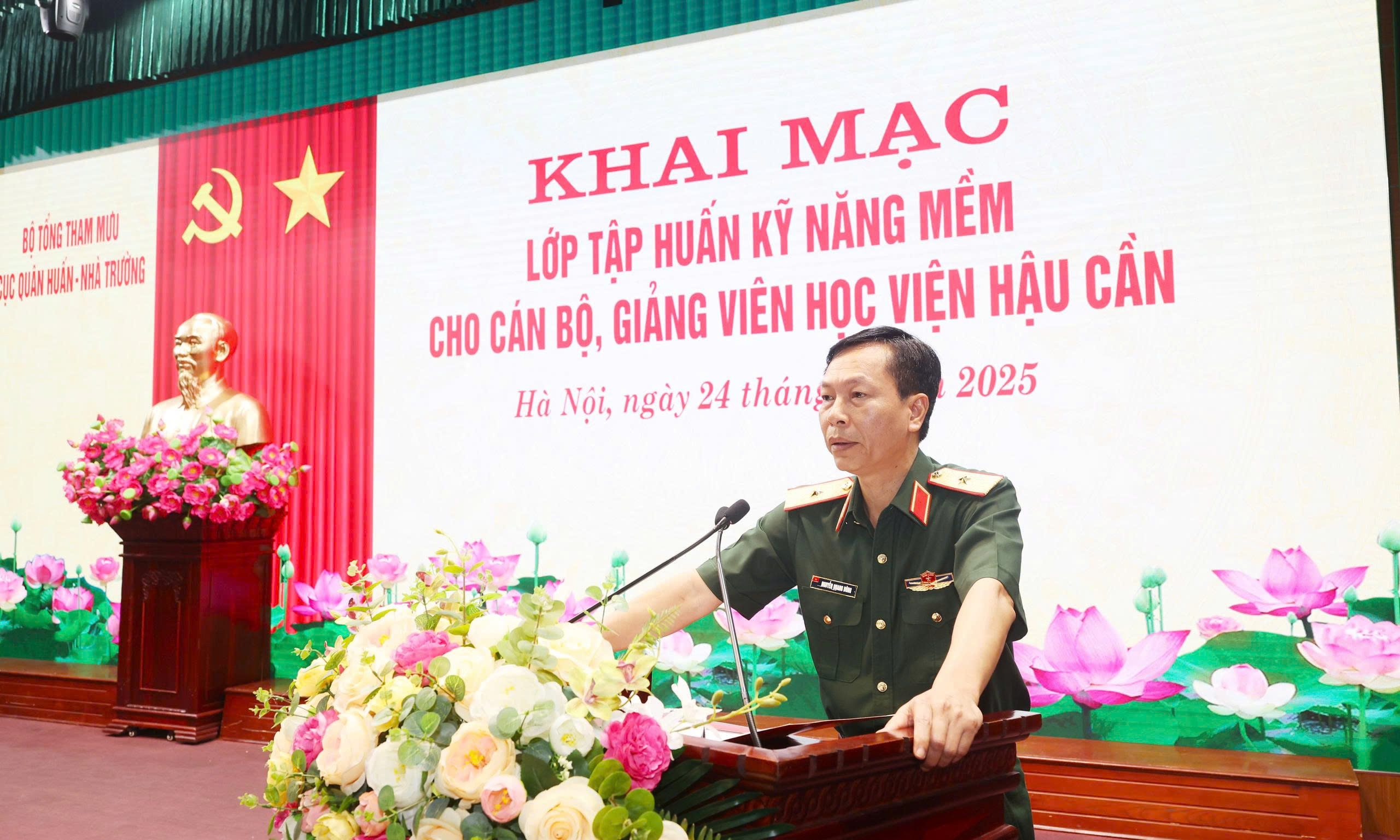 HỌC VIỆN HẬU CẦN KHAI MẠC LỚP TẬP HUẤN KỸ NĂNG MỀM CHO CÁN BỘ, GIẢNG VIÊN