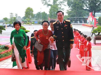 HỌC VIỆN HẬU CẦN VẸN NGHĨA, TRỌN TÌNH, HƯỚNG VỀ CỘI NGUỒN