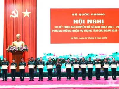 HỌC VIỆN HẬU CẦN THAM GIA HỘI NGHỊ TRỰC TUYẾN SƠ KẾT CÔNG TÁC CHUYỂN ĐỔI SỐ TRONG BỘ QUỐC PHÒNG