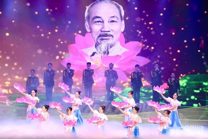 HỌC VIỆN HẬU CẦN TỔ CHỨC CHƯƠNG TRÌNH NGHỆ THUẬT “VIẾT TIẾP NHỮNG TRANG SỬ VÀNG”