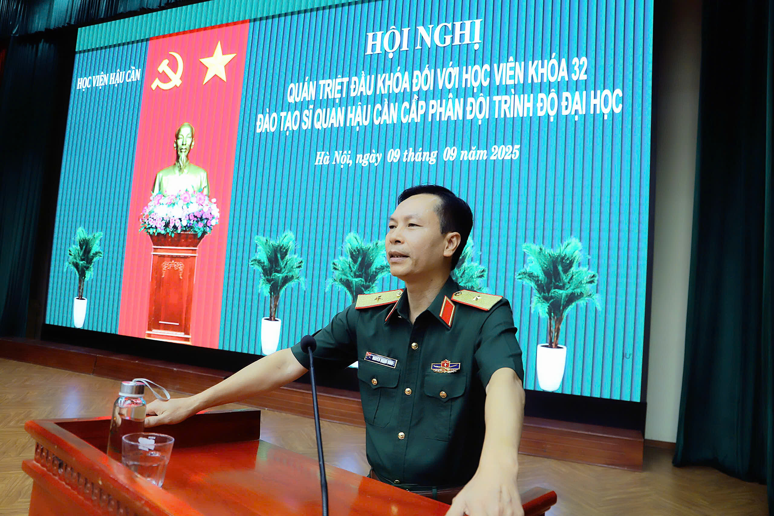 HỌC VIỆN HẬU CẦN TỔ CHỨC HỘI NGHỊ QUÁN TRIỆT ĐẦU KHOÁ CHO HỌC VIÊN KHOÁ 32 - ĐÀO TẠO SĨ QUAN HẬU CẦN CẤP PHÂN ĐỘI TRÌNH ĐỘ ĐẠI HỌC NĂM 2025