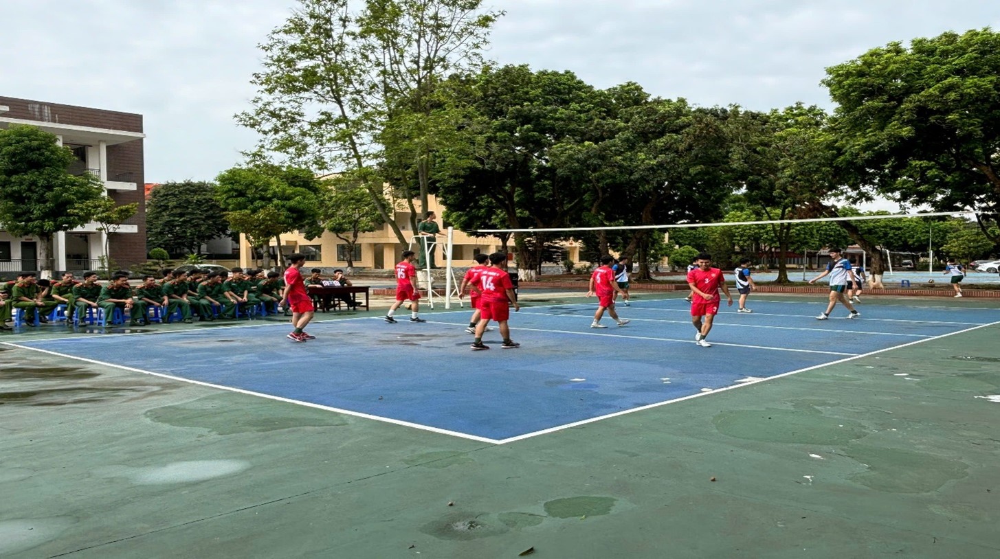 TUỔI TRẺ HỌC VIỆN HẬU CẦN - SÔI NỔI CÁC HOẠT ĐỘNG THỂ THAO, VUI CHƠI GIẢI TRÍ DỊP 02/9