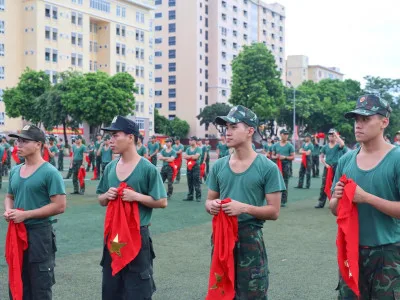 TUỔI TRẺ HỌC VIỆN HẬU CẦN TÍCH CỰC TẬP LUYỆN THAM GIA CHƯƠNG TRÌNH DẠ HỘI THANH NIÊN QUÂN ĐỘI