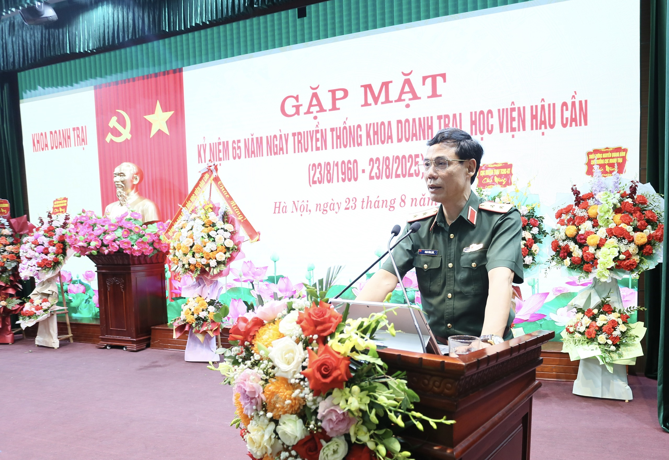 KHOA DOANH TRẠI, HỌC VIỆN HẬU CẦN  TỔ CHỨC GẶP MẶT KỶ NIỆM 65 NĂM NGÀY TRUYỀN THỐNG