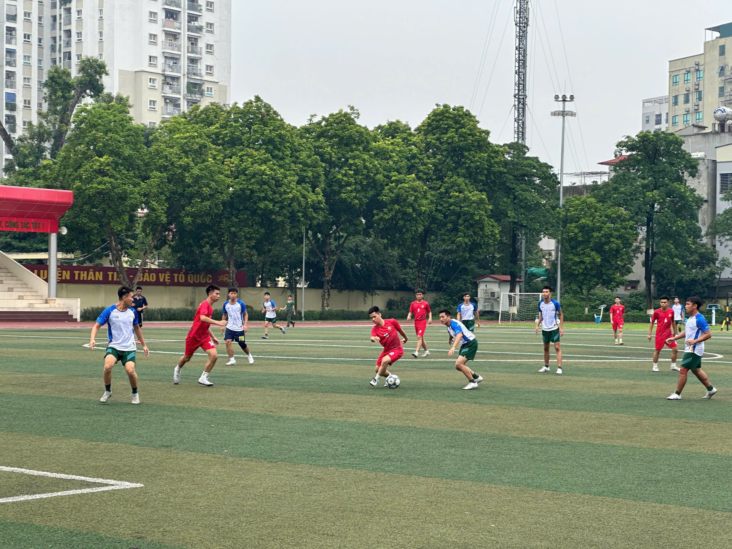 TUỔI TRẺ HỌC VIỆN HẬU CẦN SÔI NỔI CÁC HOẠT ĐỘNG THỂ THAO CHÀO MỪNG ĐẠI HỘI ĐẠI BIỂU ĐẢNG BỘ HỌC VIỆN HẬU CẦN LẦN THỨ XXIII, NHIỆM KỲ 2025 - 2030