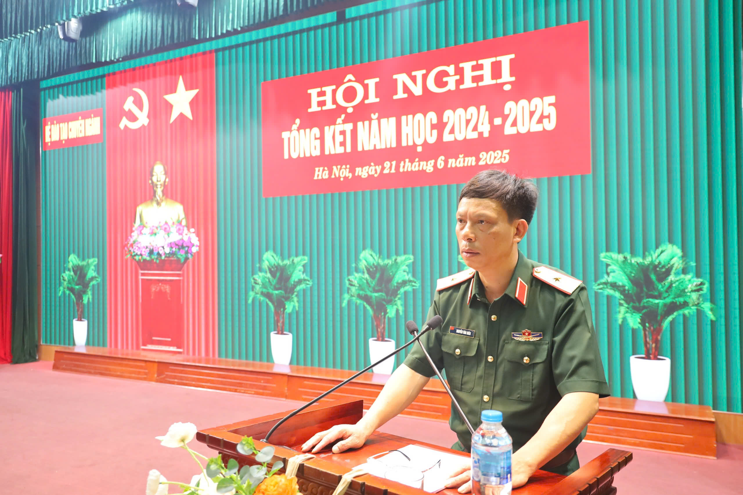 HỆ ĐÀO TẠO CHUYÊN NGÀNH TỔ CHỨC HỘI NGHỊ TỔNG KẾT NĂM HỌC 2024 - 2025