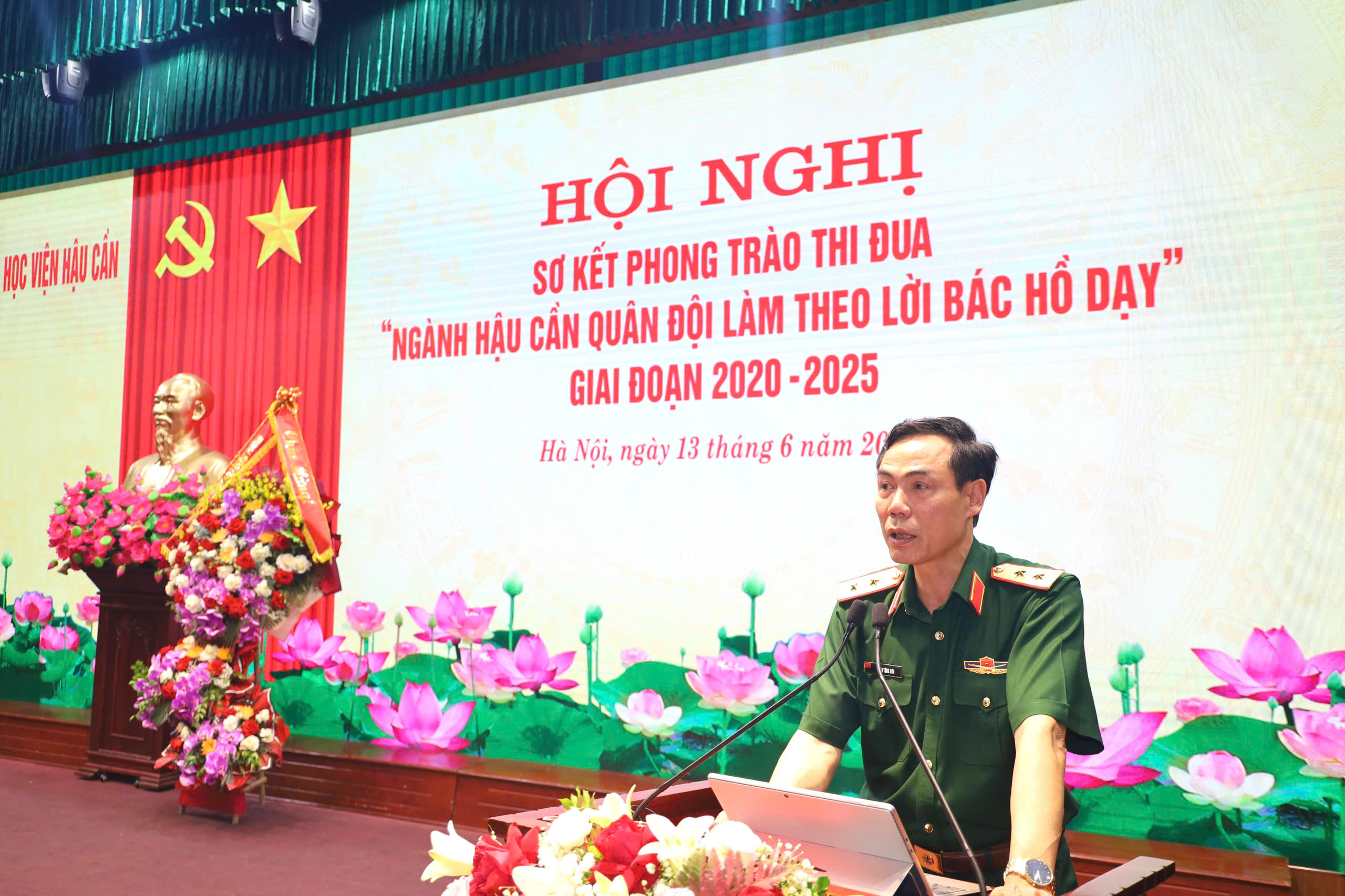 HỌC VIỆN HẬU CẦN SƠ KẾT PHONG TRÀO THI ĐUA “NGÀNH HẬU CẦN QUÂN ĐỘI LÀM THEO LỜI BÁC HỒ DẠY”