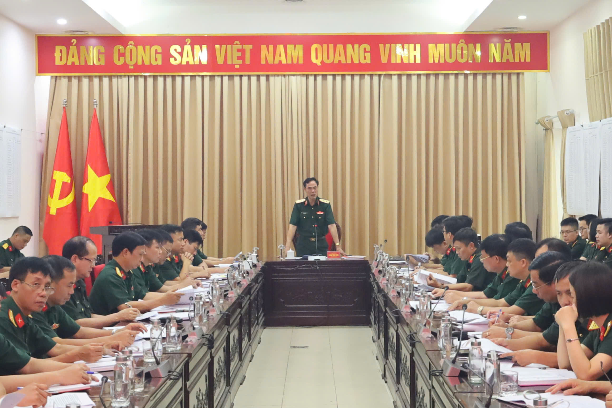 HỌC VIỆN HẬU CẦN KHÔNG NGỪNG ĐỔI MỚI, HOÀN THIỆN, NÂNG CAO CHƯƠNG TRÌNH ĐÀO TẠO VÀ CHUẨN ĐẦU RA CỦA SĨ QUAN HẬU CẦN CẤP PHÂN ĐỘI