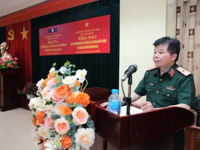 KHAI MẠC TẬP HUẤN CÔNG TÁC ĐỐI NGOẠI QUỐC PHÒNG CHO QUÂN ĐỘI NHÂN DÂN LÀO