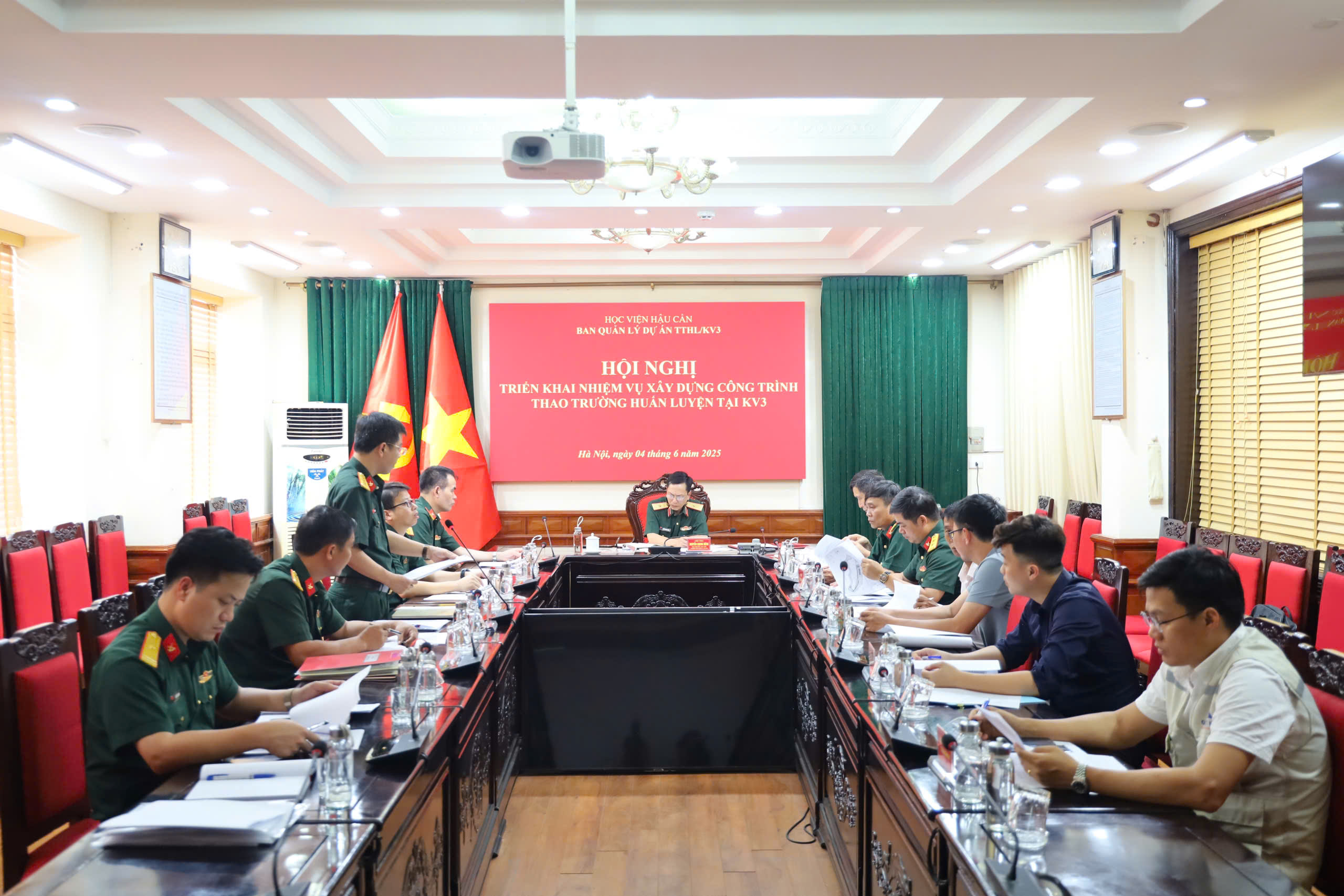 HỌC VIỆN HẬU CẦN TÍCH CỰC TRIỂN KHAI XÂY DỰNG THAO TRƯỜNG HUẤN LUYỆN