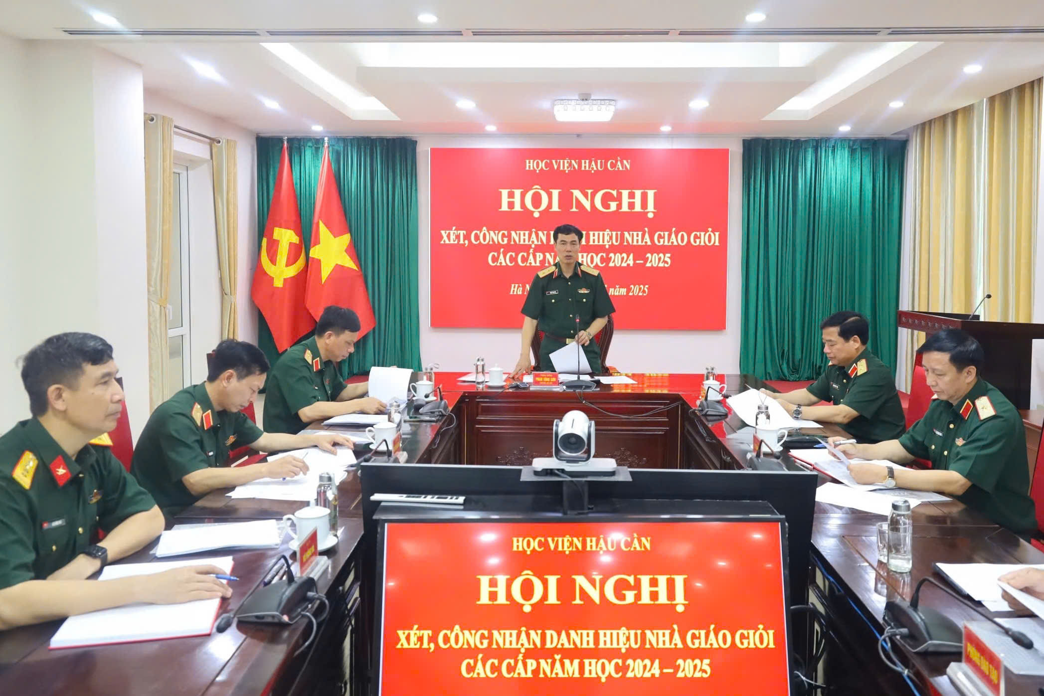 HỌC VIỆN HẬU CẦN XÉT, CÔNG NHẬN DANH HIỆU NHÀ GIÁO GIỎI CÁC CẤP NĂM HỌC 2024 - 2025