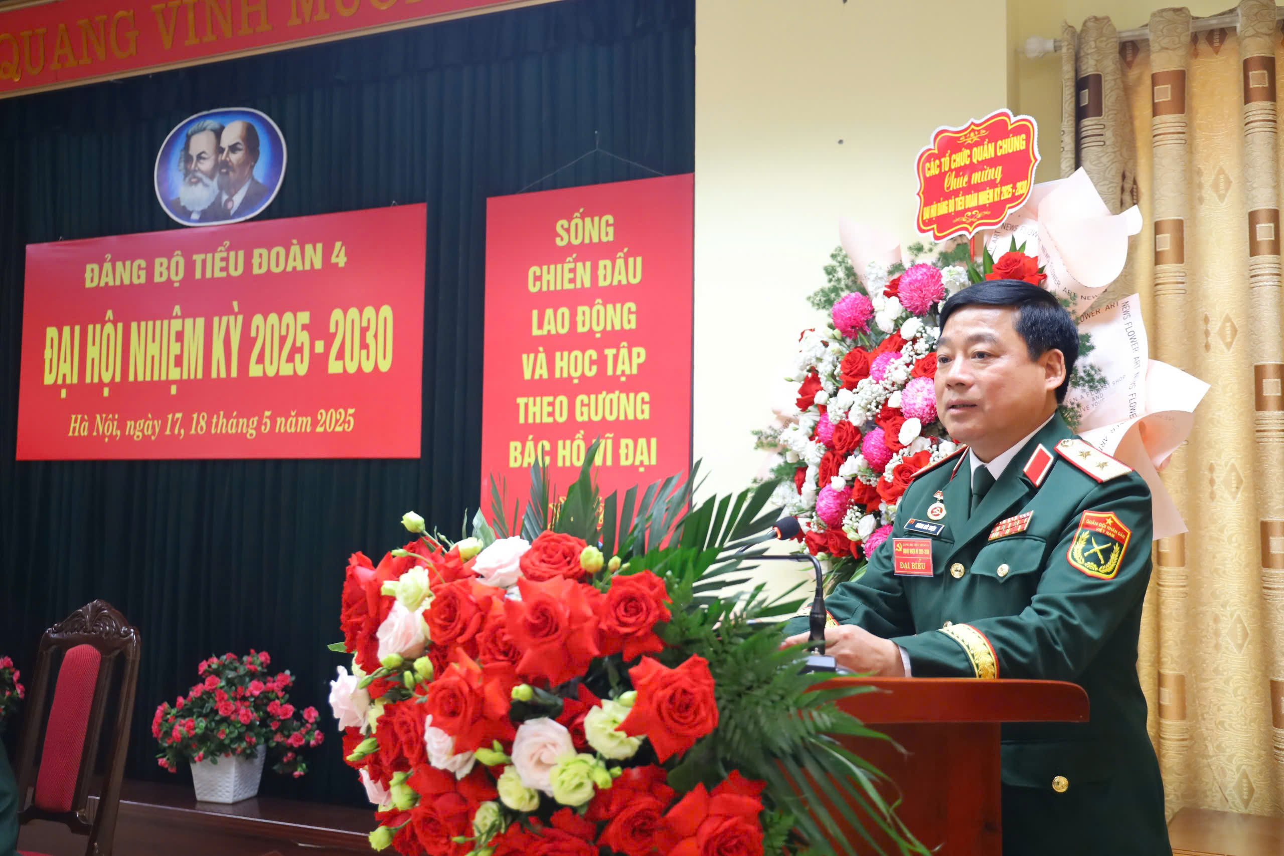 ĐẢNG BỘ TIỂU ĐOÀN 4 TỔ CHỨC  THÀNH CÔNG ĐẠI HỘI NHIỆM KỲ 2025 - 2030