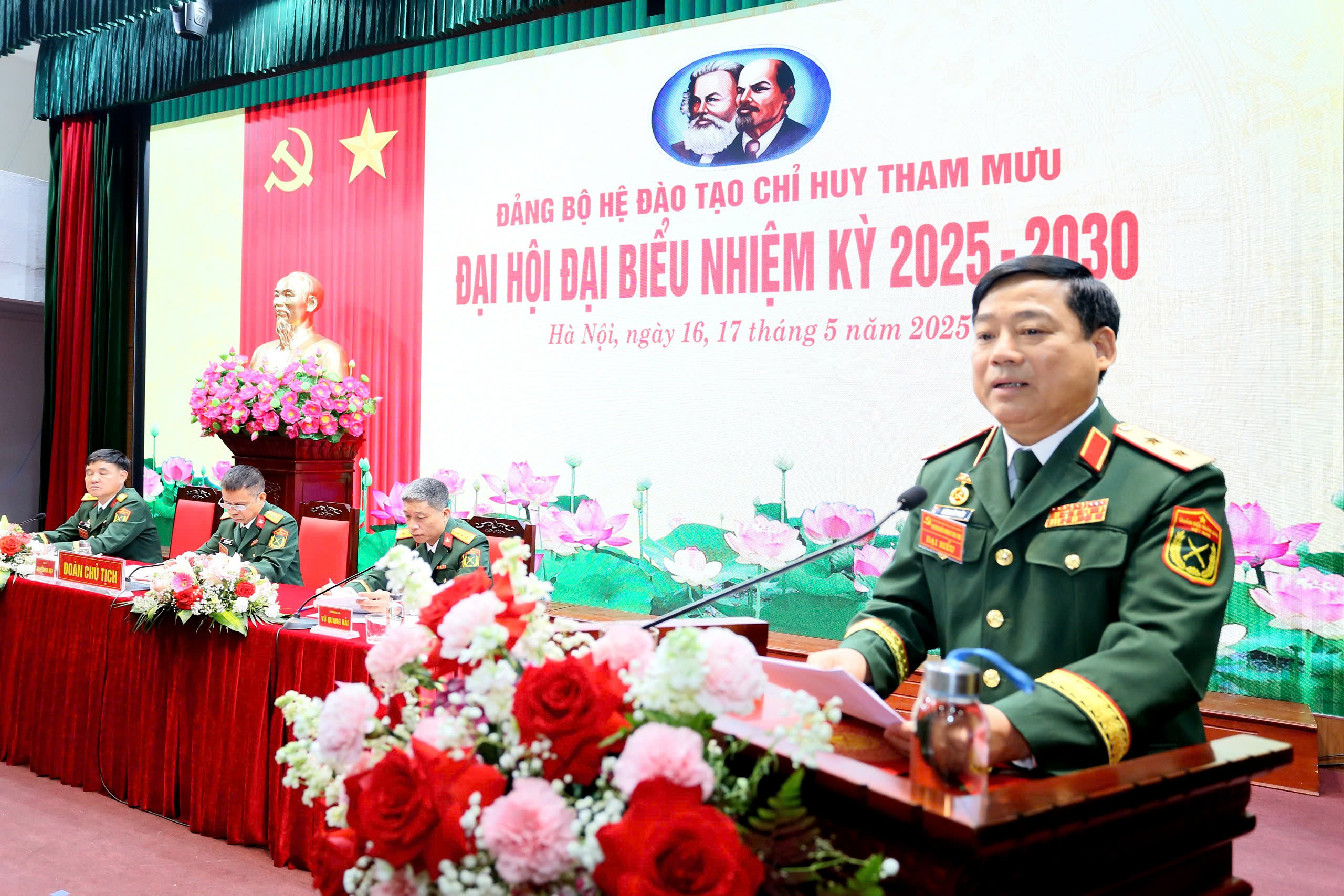 NIỀM TIN, ĐỘNG LỰC VÀ QUYẾT TÂM LẬP THÀNH TÍCH MỚI TỪ ĐẠI HỘI ĐẢNG Ở HỌC VIỆN HẬU CẦN