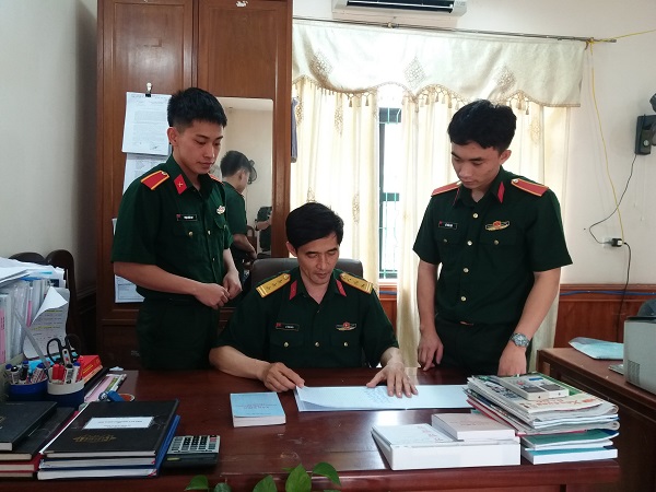 BỔ NHIỆM PHÓ GIÁM ĐỐC HỌC VIỆN HẬU CẦN