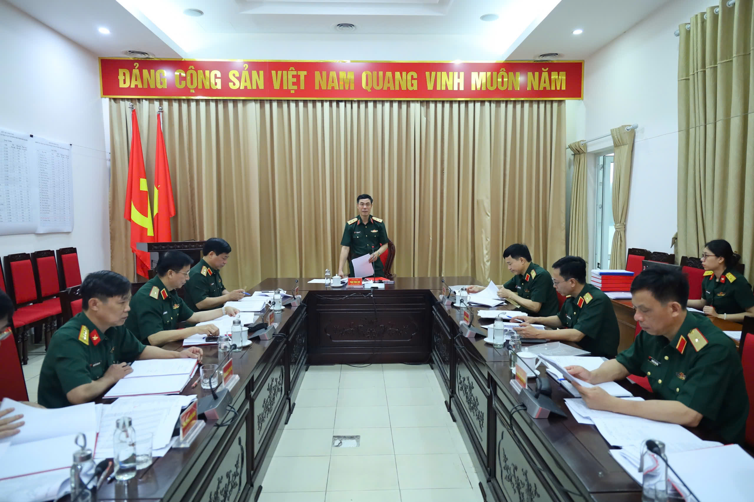 HỌC VIỆN HẬU CẦN TỔ CHỨC XÉT TƯ CÁCH THI TỐT NGHIỆP CHO HỌC VIÊN KHÓA 28 - ĐÀO TẠO SĨ QUAN HẬU CẦN CẤP PHÂN ĐỘI, TRÌNH ĐỘ ĐẠI HỌC VÀ KHÓA 1 - BỘ CÔNG AN