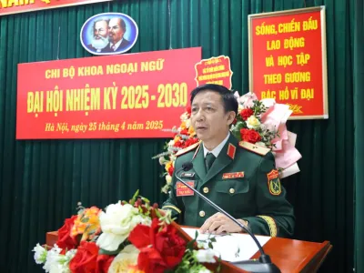 CHI BỘ KHOA NGOẠI NGỮ TỔ CHỨC  THÀNH CÔNG ĐẠI HỘI CHI BỘ NHIỆM KỲ 2025-2030