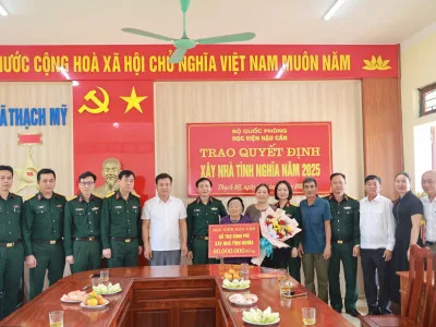 HỌC VIỆN HẬU CẦN TỔ  CHỨC NHIỀU HOẠT ĐỘNG Ý NGHĨA TẠI QUÂN KHU 4