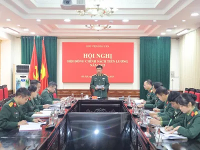HỌC VIỆN HẬU CẦN HỌP HỘI ĐỒNG CHÍNH SÁCH TIỀN LƯƠNG