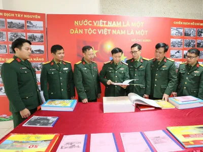 ĐẨY MẠNH ỨNG DỤNG CÔNG NGHỆ THÔNG TIN, CHUYỂN ĐỔI SỐ VÀO XÂY DỰNG TÁC PHẨM DỰ THI