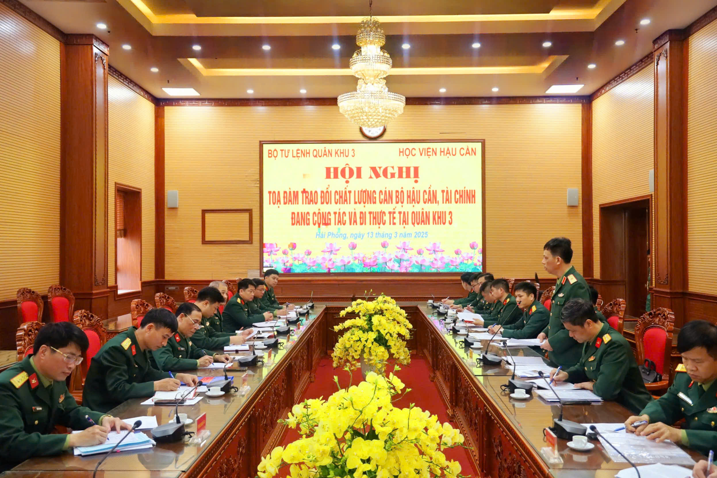 HỌC VIỆN HẬU CẦN KIỂM TRA HỌC VIÊN THỰC TẬP TỐT NGHIỆP KẾT HỢP TUYÊN TRUYỀN TUYỂN SINH VÀ LÀM CÔNG TÁC CHÍNH SÁCH TẠI ĐỊA BÀN QUÂN KHU 3