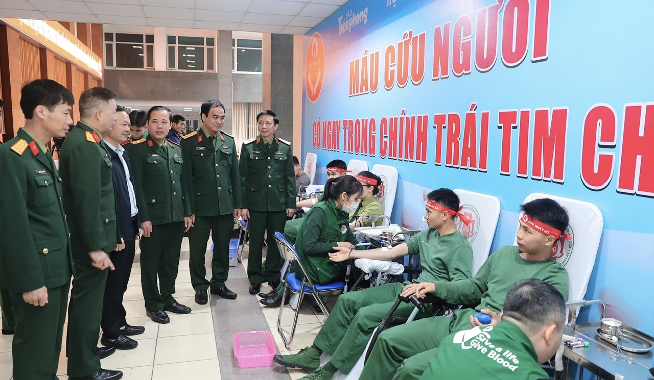 HỌC VIỆN HẬU CẦN HƯỞNG ỨNG NGÀY CHỦ NHẬT ĐỎ NĂM 2025