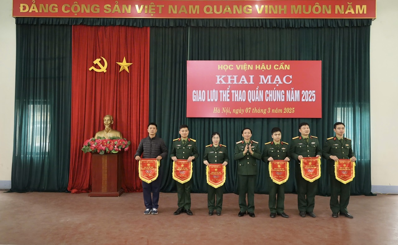HỌC VIỆN HẬU CẦN: SÔI NỔI GIAO LƯU THỂ THAO QUẦN CHÚNG NĂM 2025