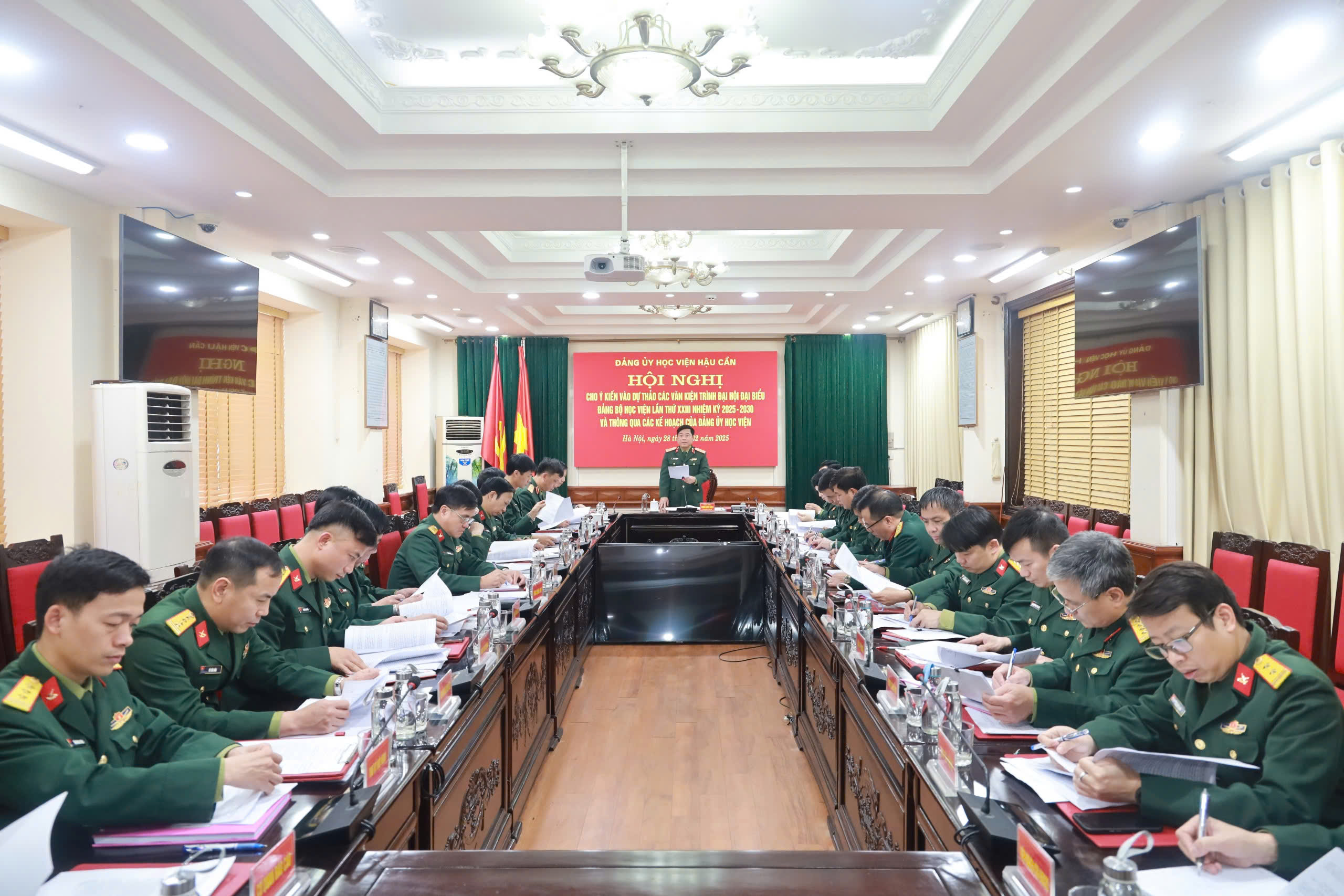 HỘI NGHỊ ĐẢNG ỦY HỌC VIỆN CHO Ý KIẾN CÁC DỰ THẢO VĂN KIỆN TRÌNH ĐẠI HỘI ĐẠI BIỂU ĐẢNG BỘ HỌC VIỆN LẦN THỨ XXIII VÀ THÔNG QUA CÁC KẾ HOẠCH CỦA ĐẢNG ỦY