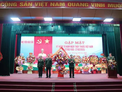 TỰ HÀO 70 NĂM NGƯỜI CHIẾN SĨ ÁO TRẮNG