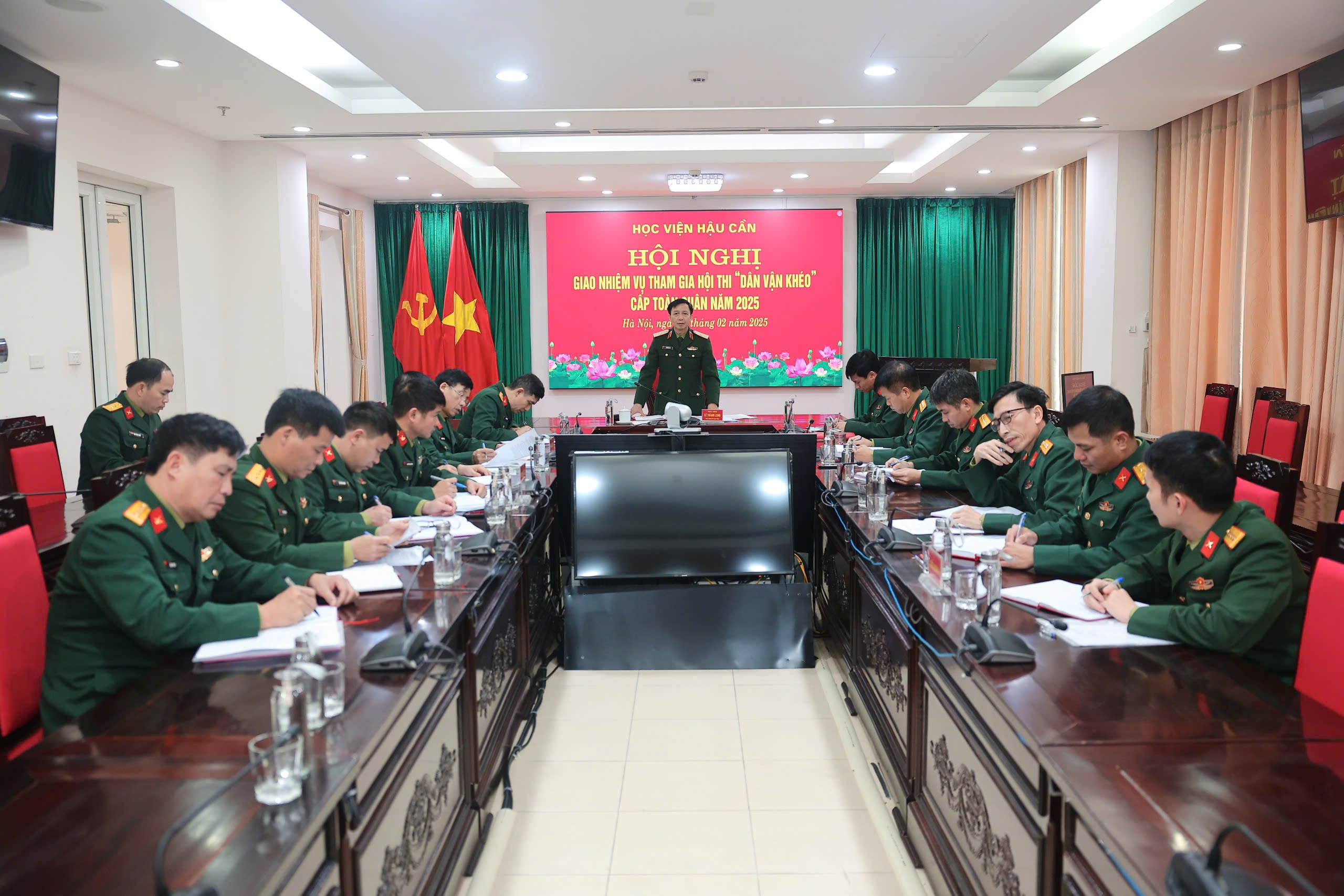 GIAO NHIỆM VỤ THAM GIA HỘI THI "DÂN VẬN KHÉO" CẤP TOÀN QUÂN NĂM 2025