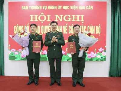 HỌC VIỆN HẬU CẦN TỔ CHỨC HỘI NGHỊ CÔNG BỐ, TRAO QUYẾT ĐỊNH VỀ CÔNG TÁC CÁN BỘ