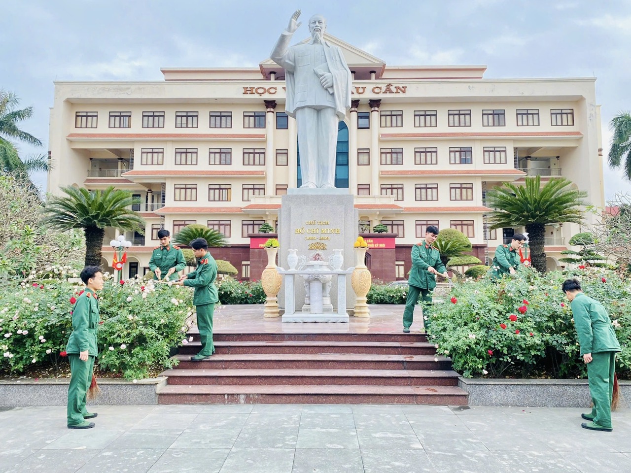 NHIỀU HOẠT ĐỘNG THIẾT THỰC, Ý NGHĨA CỦA TUỔI TRẺ HỌC VIỆN CHÀO MỪNG KỶ NIỆM 95 NĂM NGÀY THÀNH LẬP ĐẢNG CỘNG SẢN VIỆT NAM