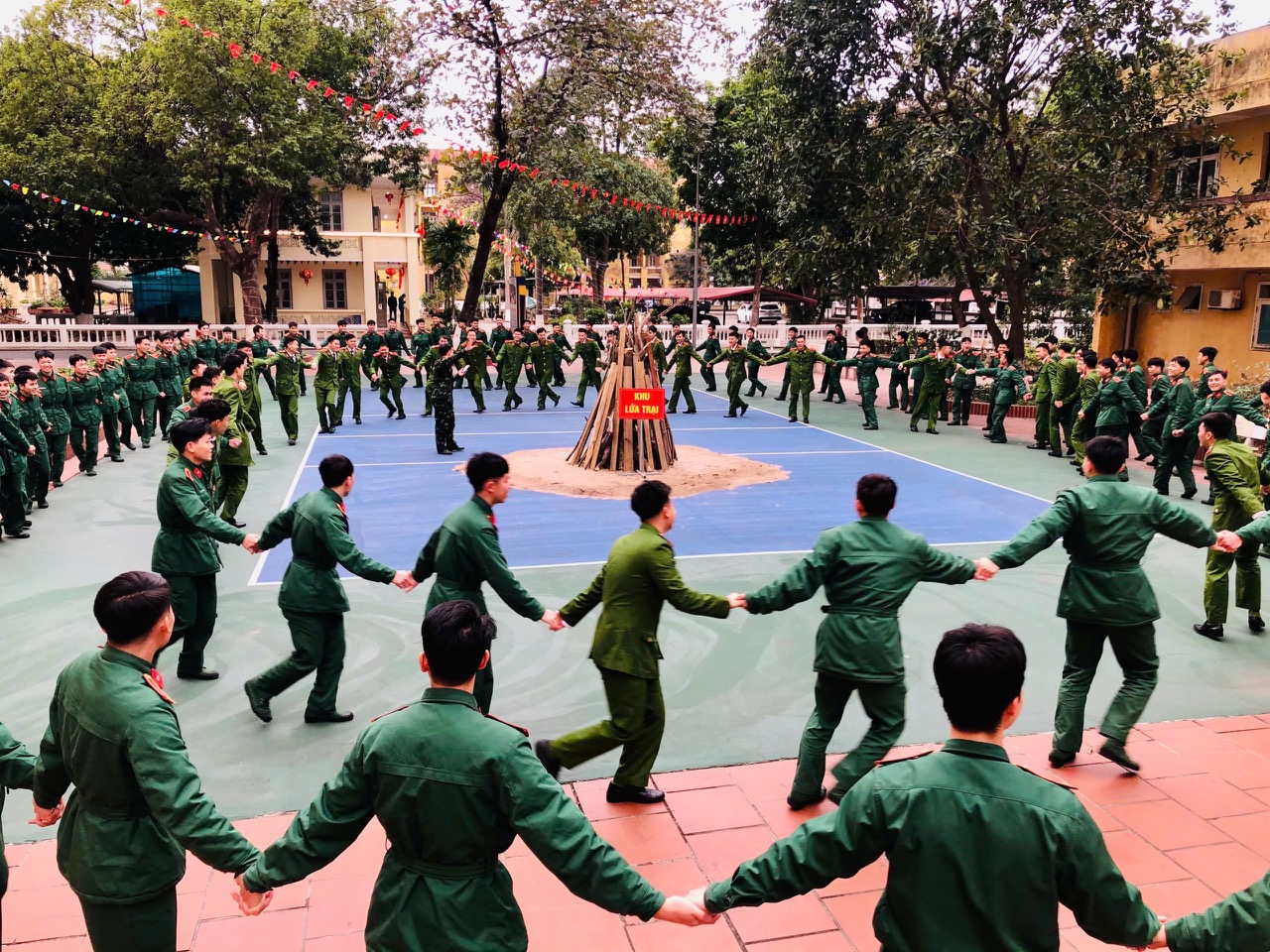 TRƯỞNG THÀNH HƠN SAU MỖI LẦN TRỰC TẾT