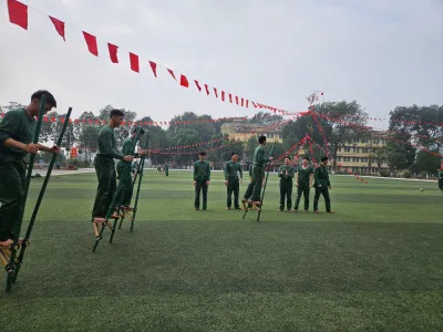RỘN RÃ NHIỀU HOẠT ĐỘNG VUI XUÂN, ĐÓN TẾT Ở HỌC VIỆN HẬU CẦN