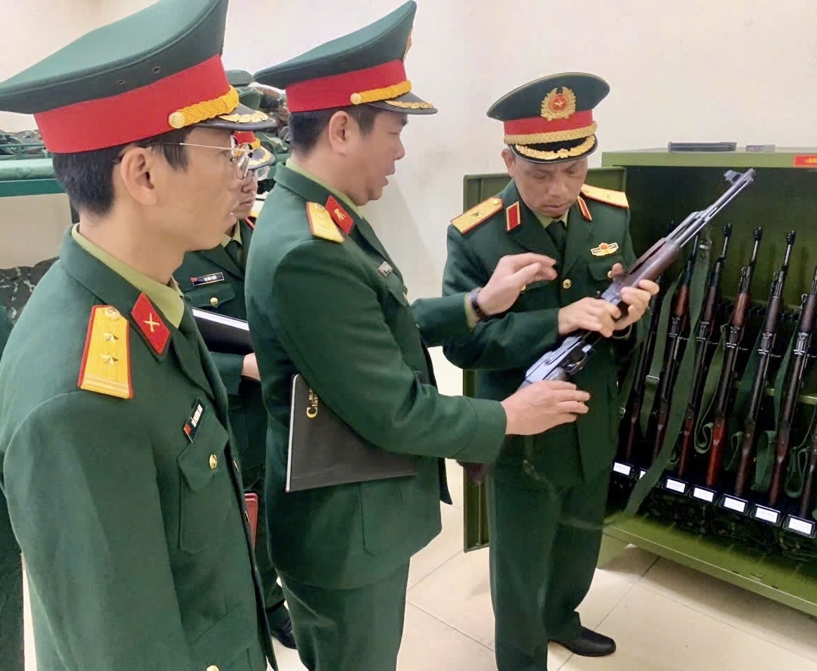 LÀM TỐT CÔNG TÁC CHUẨN BỊ, ĐÓN TẾT VUI TƯƠI, AN TOÀN, TIẾT KIỆM, SẴN SÀNG CHIẾN ĐẤU CAO